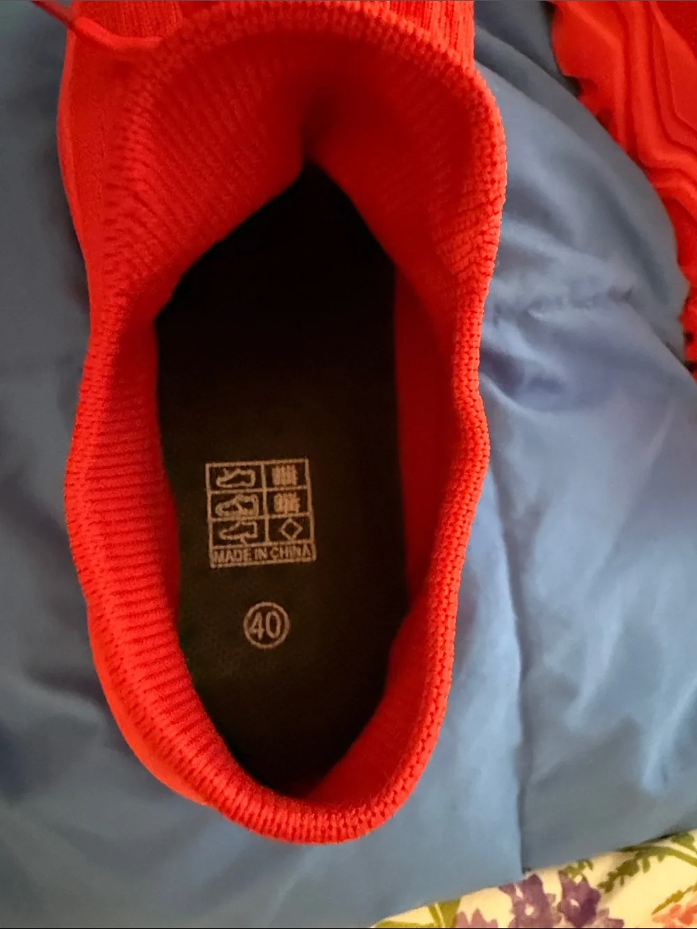 Bold All-Red Knit Sock Sneaker